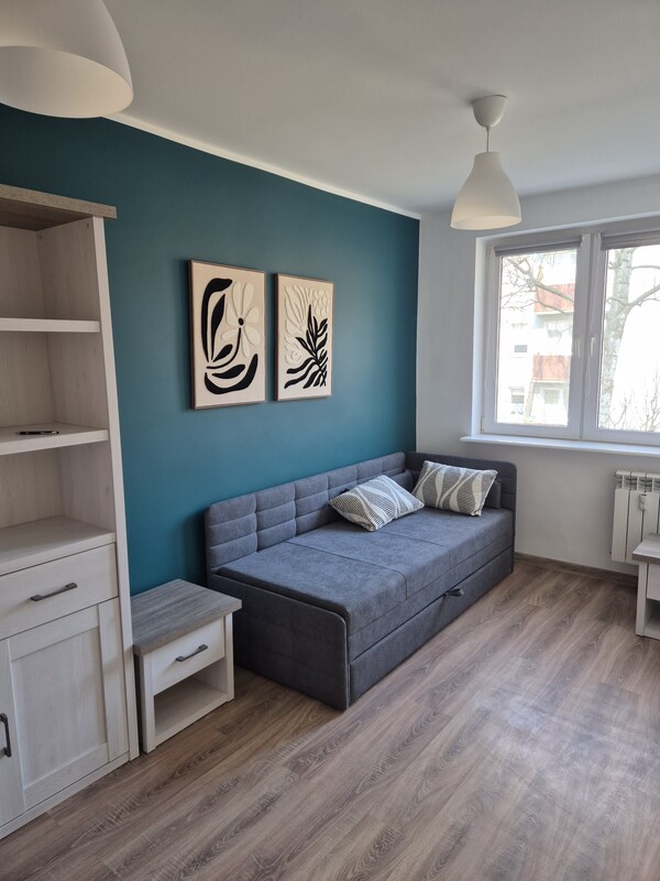 Elbląg Wynajmę 2-pokojowe mieszkanie usytuowane na ul. Płk. Dąbka ( okolice Gwiezdnej/ Parku Kajki). Mieszkanie składa