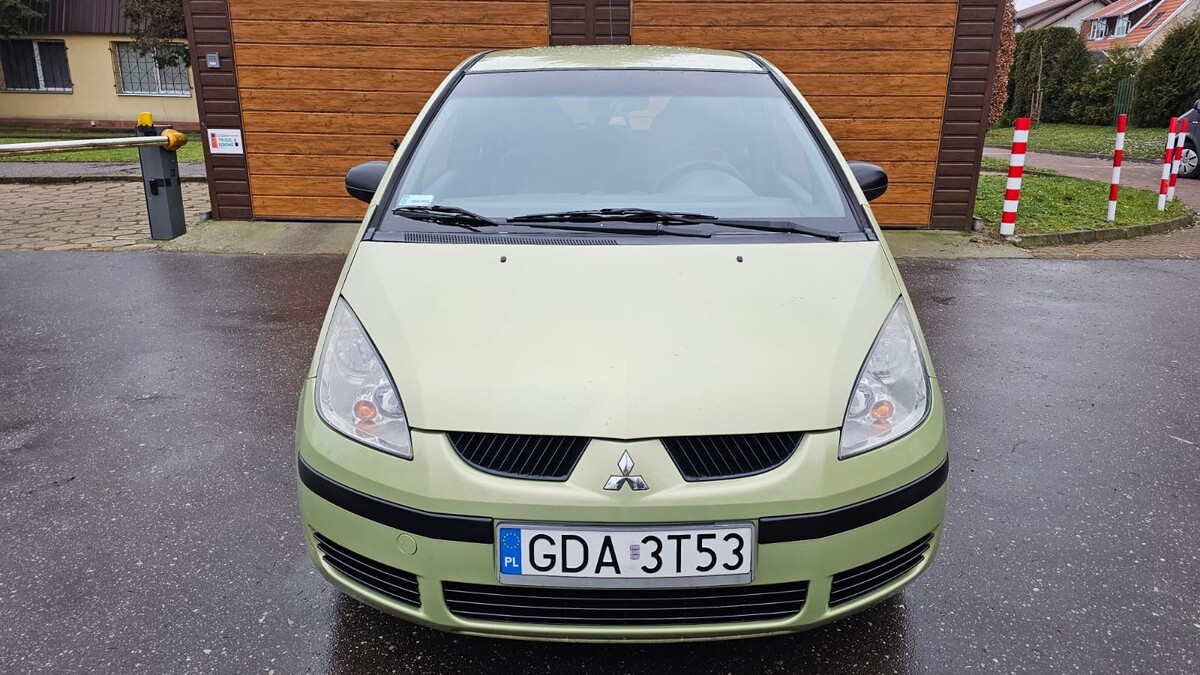 Elbląg Sprzedam Mitsubishi colt 2005 1.1 benzyna na łańcuszku.
Świeżo wyprana tapicerka
Klimatyzacja sprawna