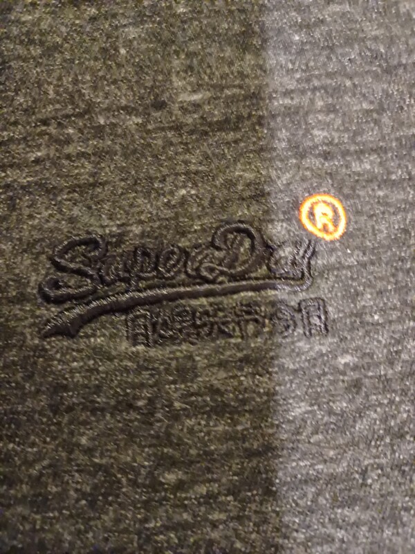 Elbląg Koszulka SUPERDRY rozmiar M stan doskonały beż wad