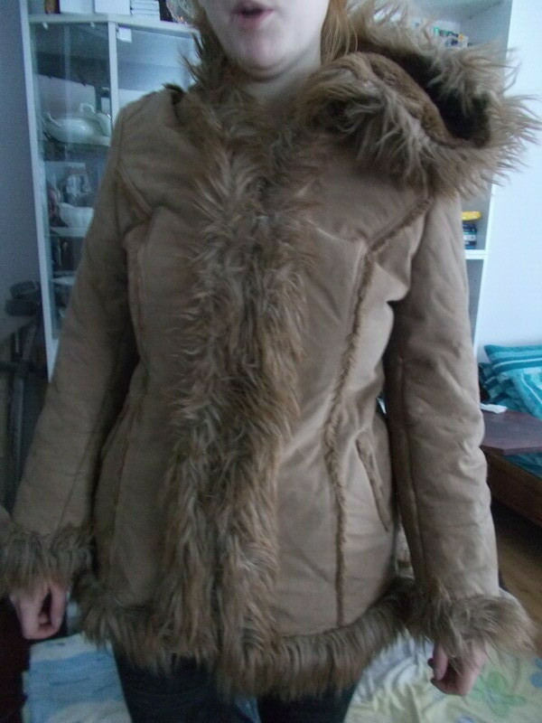 Elbląg NIEPOWTARZALNA OKAZJA !!! Prawdziwe kożuchy i futra.
SPRZEDAM :
1.KOŻUCH DAMSKI ROZMIAR 40/42
2.KOŻUSZEK