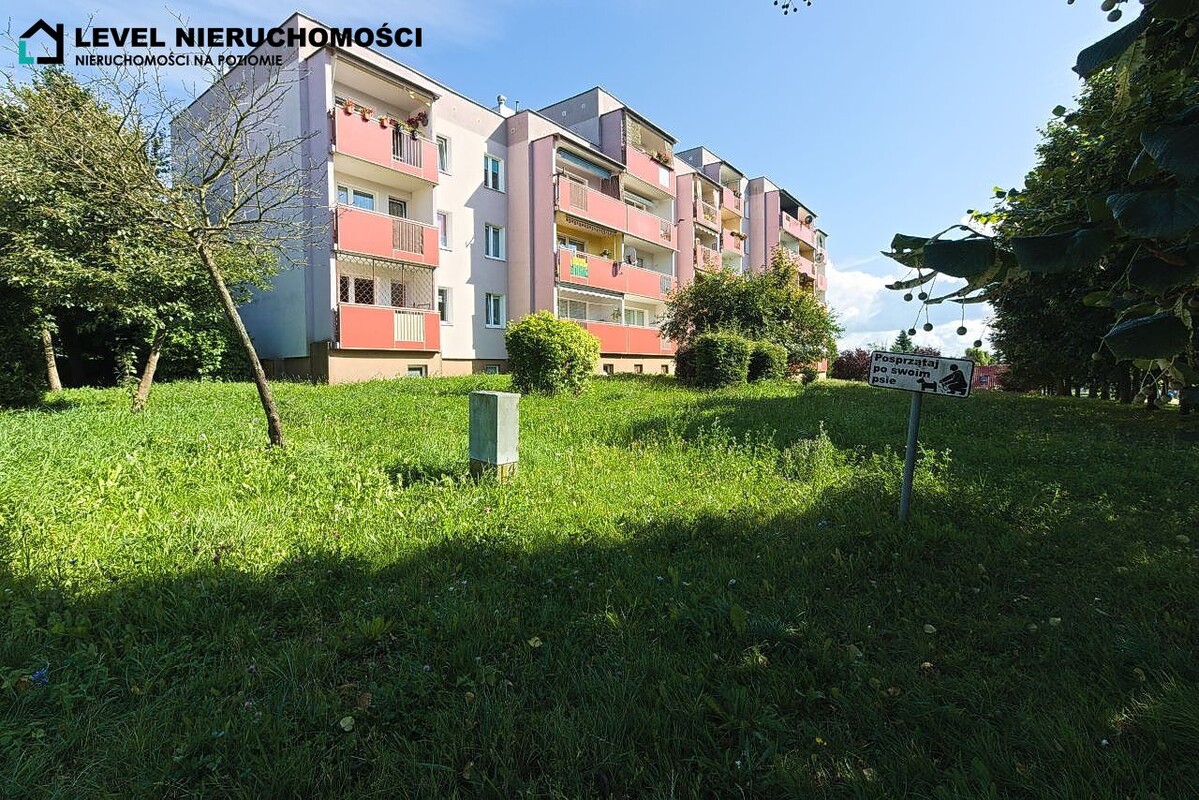Elbląg LEVEL NIERUCHOMOŚCI Mieszkanie trzypokojowe z balkonem 57,10 m2ul. Leśmiana NIERUCHOMOŚCI NA POZIOMIE
