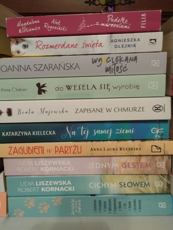 Elbląg Sprzedam książki-literatura kobieca. Cena za sztukę - 10 zł. W przypadku zakupu całości będzie rabat.