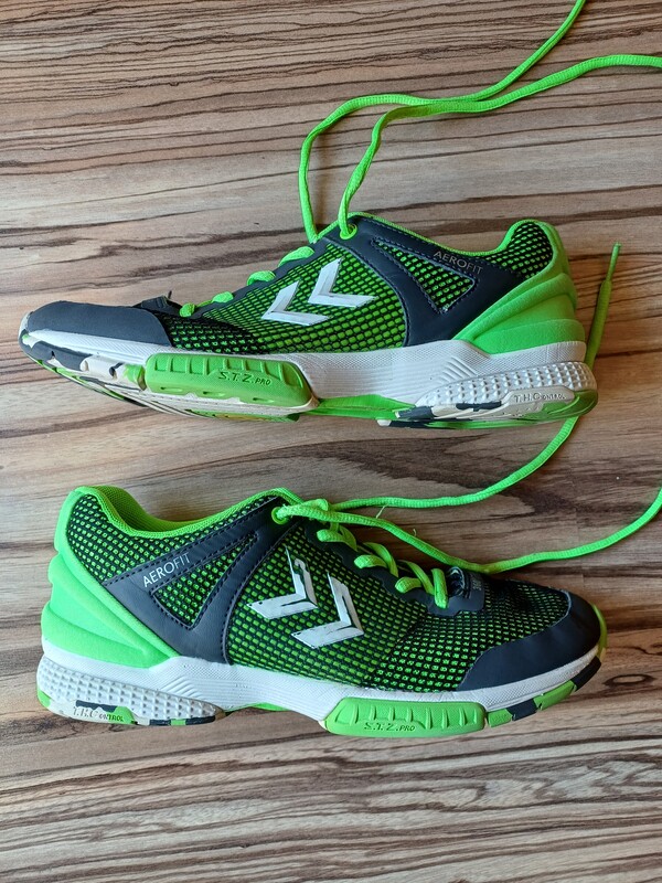 Elbląg Buty sportowe Hummel rozmiar 40 model aerofit 360 grip świetna jakość I technologia obuwua, unisex, długość