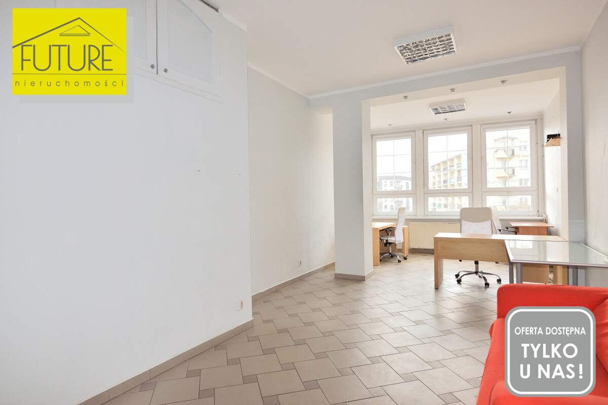 Elbląg FUTURE NIERUCHOMOŚCIWynajmę lokal komercyjny - Elbląg, 12 Lutego. LOKAL W CENTRUM ELBLĄGACENA NAJMU: