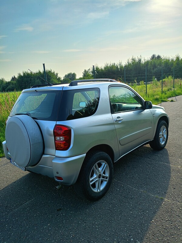 Elbląg Sprzedam Toyotę RAV4 2004r 1.8 Benz. 125Km przebieg 166700 z klimatyzacją.