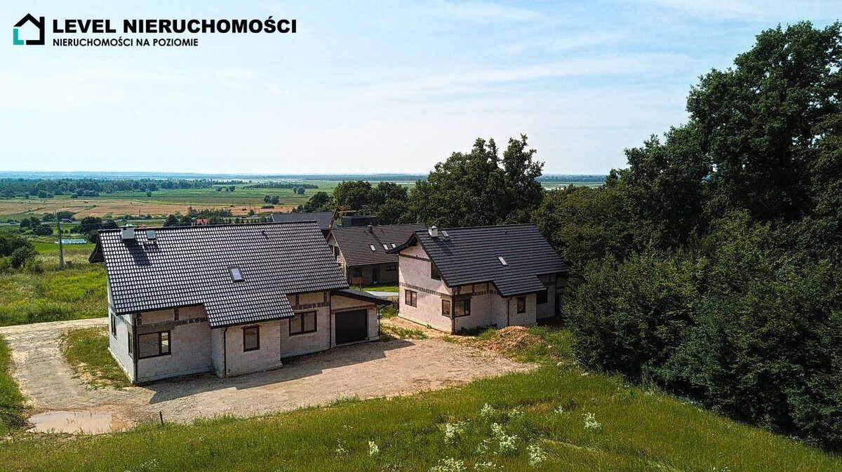 Elbląg LEVEL NIERUCHOMOŚCI Nowo budowany domKomorowo Żuławskie NIERUCHOMOŚCI NA POZIOMIE