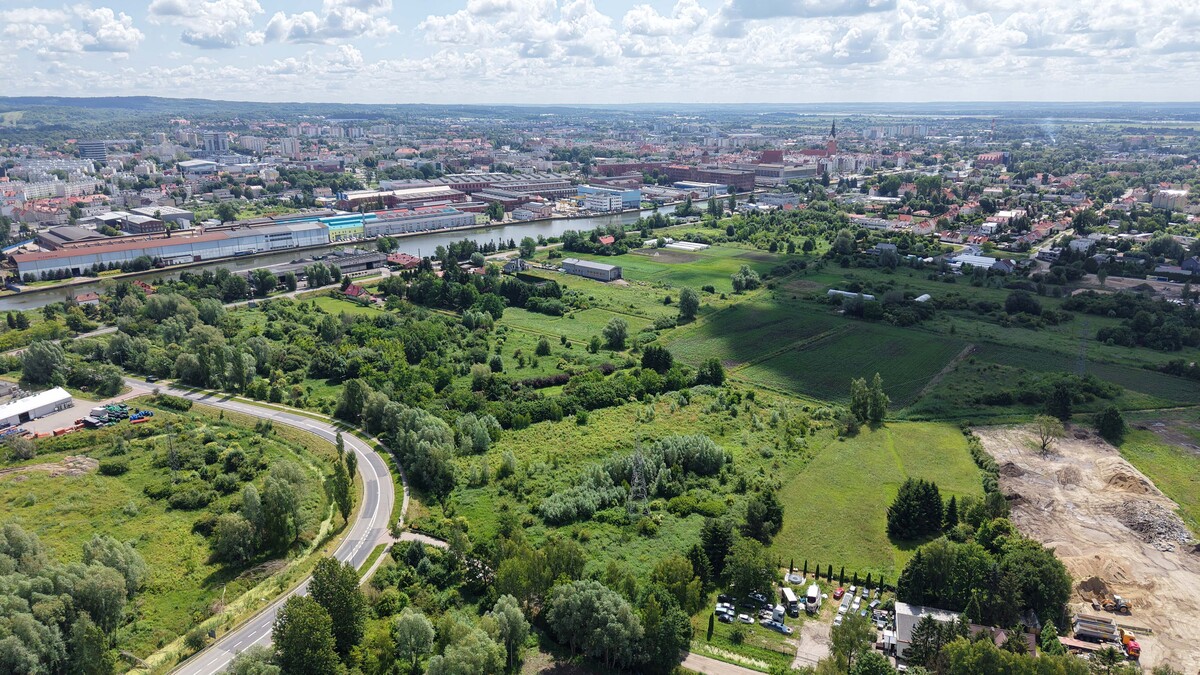 Elbląg NA SPRZEDAŻ DZIAŁKA INWESTYCYJNA O POWIERZCHNI 14 448 M2,ELBLĄG UL. NOWODWORSKA.