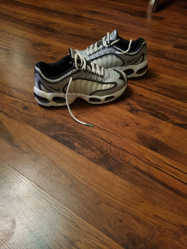 Elbląg Sprzedam adidasy firmy Nike roz 36.5,stan bardzo dobry, zadbane. Cenna 50 zł. Polecam