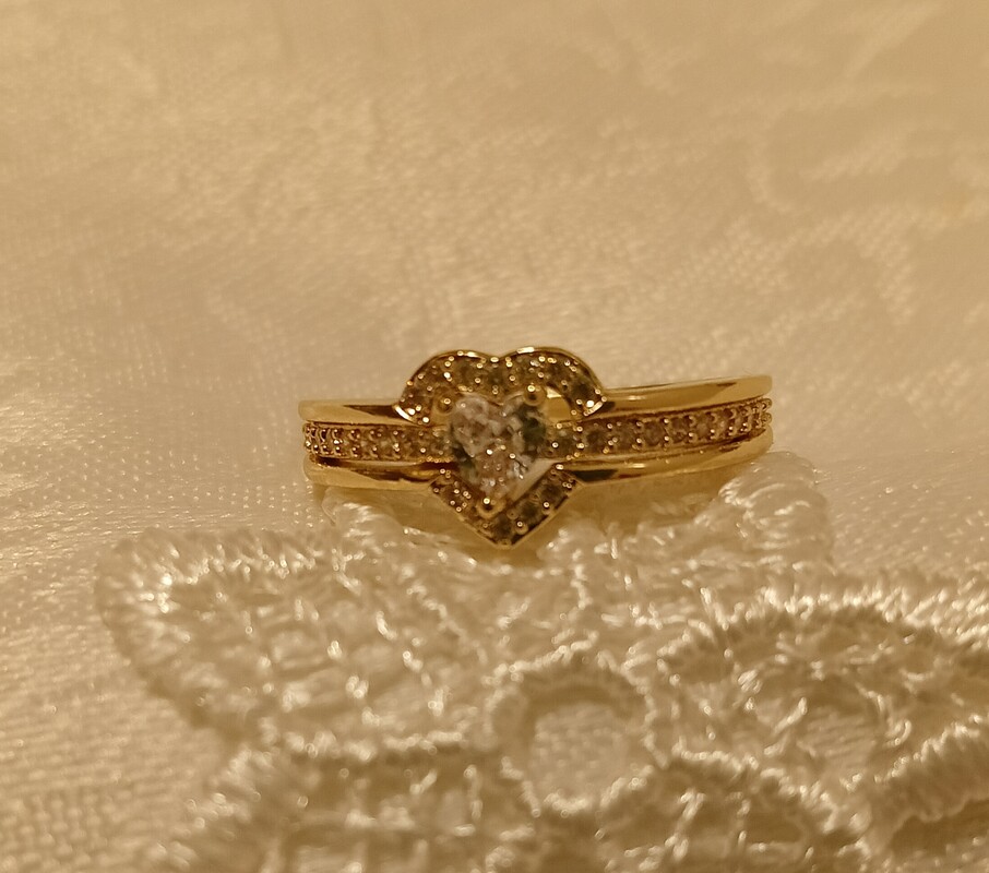 Elbląg Sprzedam pierścionki i obrączkę że stali chirurgicznej bardzo dobrej jakości. Mam inne rzeczy od tego