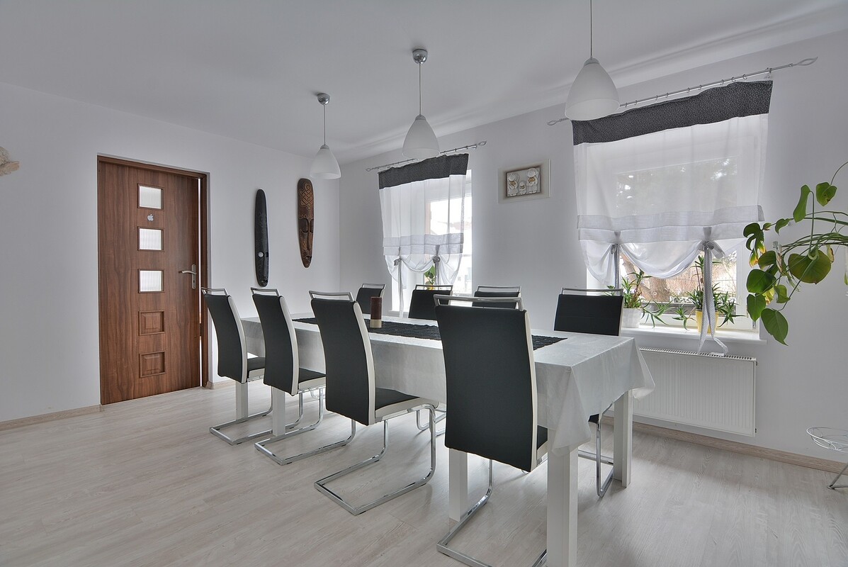 Elbląg WGN - NIERUCHOMOŚCI biuro w Elblągu poleca w dniu dzisiejszym na sprzedaż dom wolnostojący w miejscowości