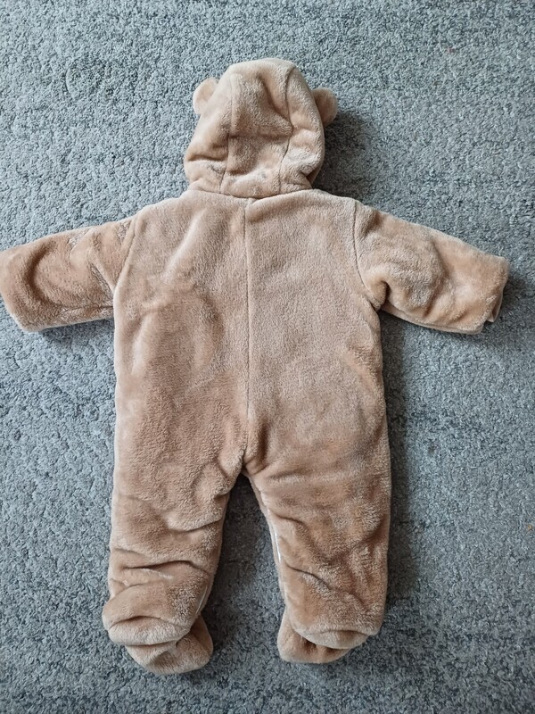 Elbląg Kombinezon, śliczny, mięciutki i cieply, stan idealny,