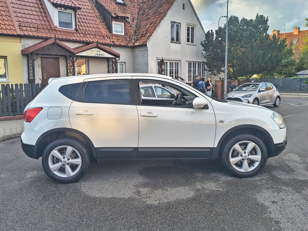 Elbląg NISSAN QASHQAIRok produkcji : 2008Silnik : 2.0 140KM Benzyna!