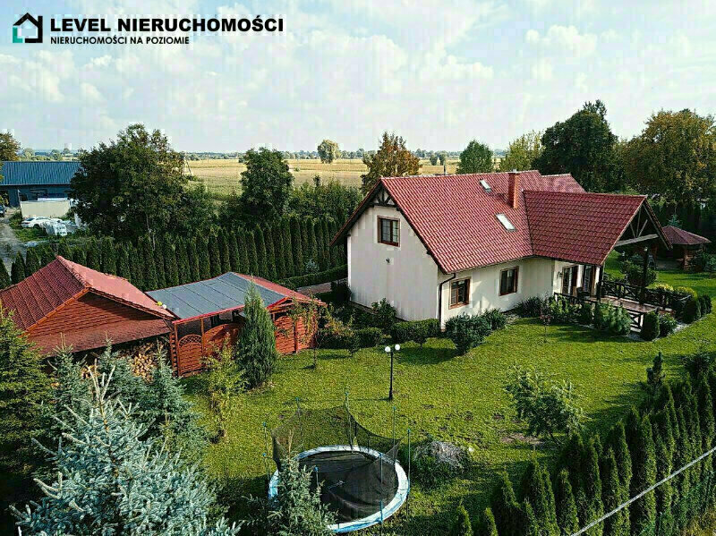 Elbląg LEVEL NIERUCHOMOŚCI Przepiękny dom wolnostojącyKarczowiska Górne NIERUCHOMOŚCI NA POZIOMIE