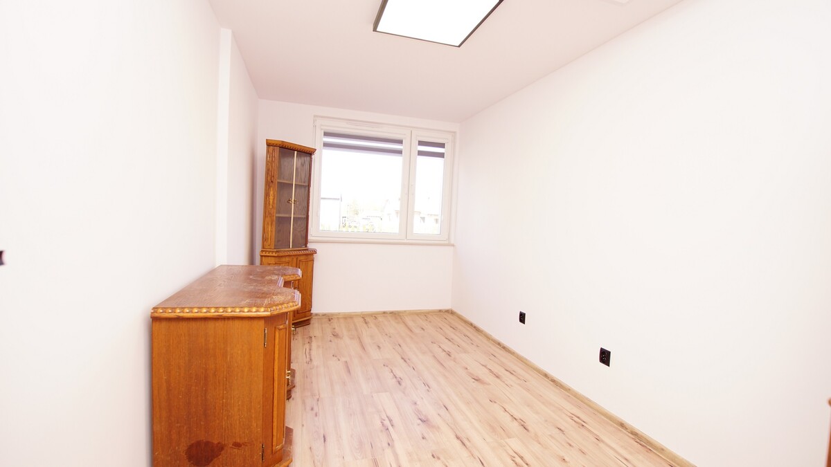 Elbląg * * * ABC NIERUCHOMOŚCI * * *NOWA OFERTA!!! ŚWIEŻO WYREMONTOWANE MIESZKANIE DOSTĘPNE OD ZARAZ!!3 pokoje o pow.