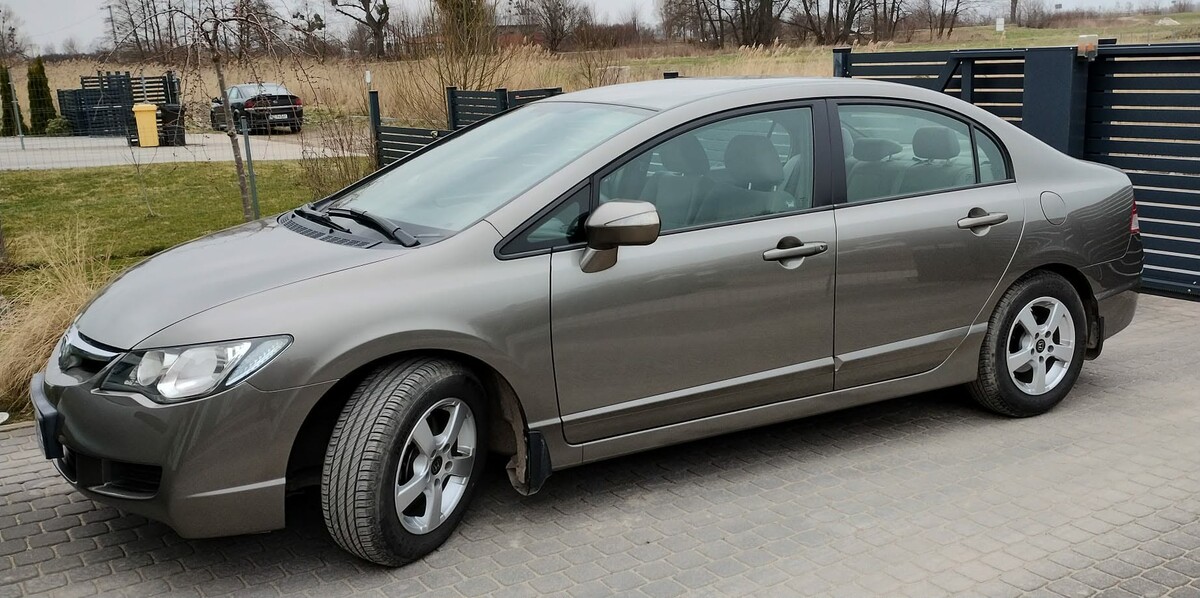 Elbląg 🚗 Honda Civic 1.8 140KM, 2006/2007 – Zadbana, oszczędna, garażowana! 🚗Silnik suchy,