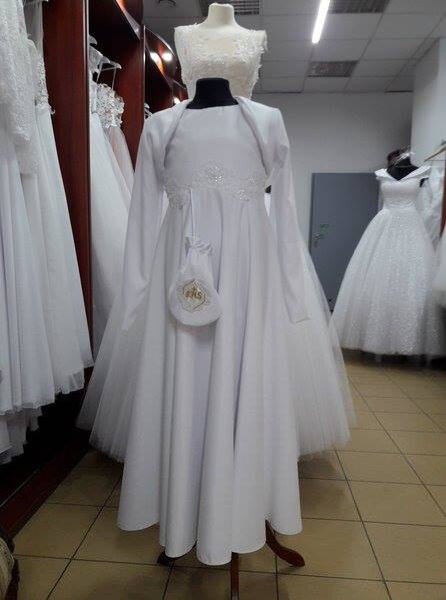 Elbląg Atelier Edyta Graca Uniwersał ul. Hetmanska 3F/2 (Pasaż) W sprzedaży hurtowej i detalicznej, alby i sukienki do
