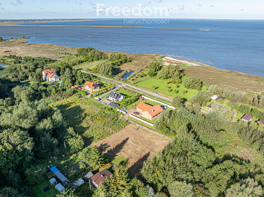 Elbląg FREEDOM NIERUCHOMOŚCISprzedam działkę - Suchacz, Portowa. Oferuję na sprzedaż atrakcyjną działkę budowlaną