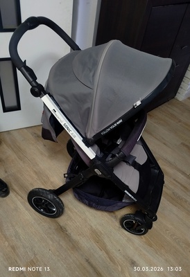 Elbląg Sprzedam wózki spacerowe :
+Espiro Sonic Air kolor ciemno szary - 300zł
+Lionelo Elia Oslo parasolka biało