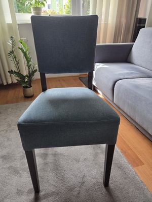 Elbląg Sprzedam kanape rozkładana 225x95cm powierzchnia spania 150 cm cena350 zł oraz 4 krzesła cena 200zl