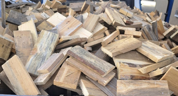 Elbląg Drewno suche 120 zł za metr.