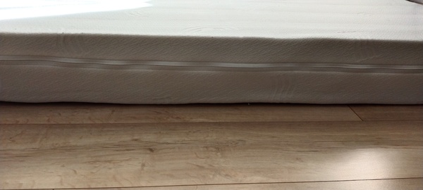 Elbląg Oddam za ptasie mleczko używany materac sprężynowy 140/200/16