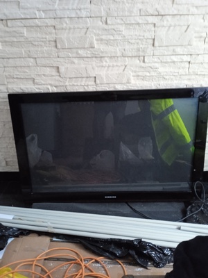 Elbląg Oddam Samsung 42 całe