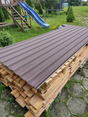 Elbląg Sprzedam nową blachę trapezową T18 DR firmy Pruszyński. Kolor ciemny brąz mat.15 arkuszy o dł 3,1m, 5 arkuszy o