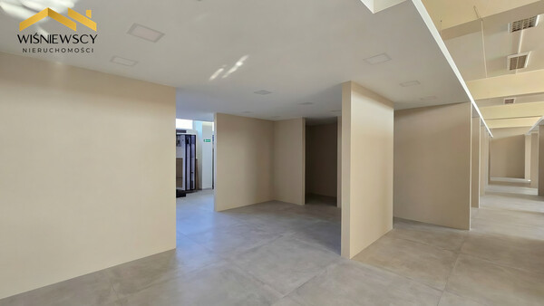 Elbląg WIŚNIEWSCY NIERUCHOMOŚCI Sp. z o.o.Wynajmę lokal użytkowy - Elbląg, Królewiecka.&nbsp;Oferta:

Na wynajem