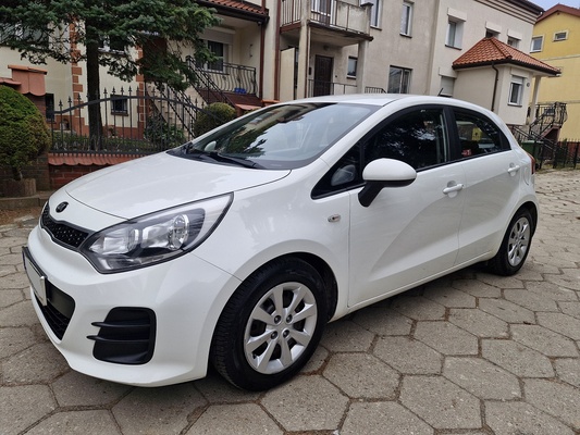 Elbląg Kia Rio1.2 BenzynaModel&nbsp; 2017KlimatyzacjaKupiona w Polskim Salonie