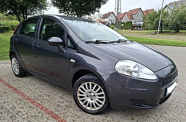 Elbląg FIAT GRANDE PUNTO1.2 BenzynaM- 2012  Stan BDBPolski Salon