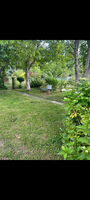 Elbląg Sprzedam działkę 300 M2 Rod Bielany Spółdzielca. Na działce altana murowana, prąd, woda, dużo drzew (orzech,