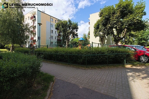 Elbląg LEVEL NIERUCHOMOŚCI  Trzypokojowe mieszkanie z balkonemul. Płk. Dąbka47,99 m2    NIERUCHOMOŚCI