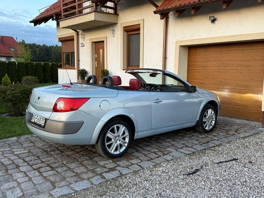 Elbląg Renault Megane II Cabriolet 2.0 16V Benzyna | Polski salon a właściwie to elbląski  | Czerwone skóry | Bardzo