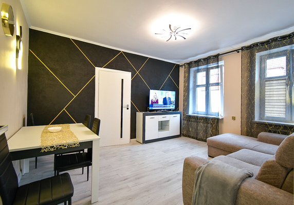 Elbląg Wynajmę 2-pokojowe mieszkanie w centrum Elbląga – 40 m², II piętro, ul. Słoneczna