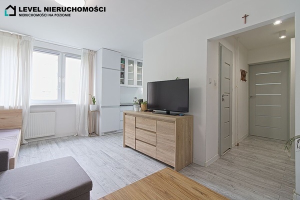 Elbląg LEVEL NIERUCHOMOŚCI Dwa pokoje na pierwszym piętrzeul. Bażyńskiego NIERUCHOMOŚCI NA POZIOMIE