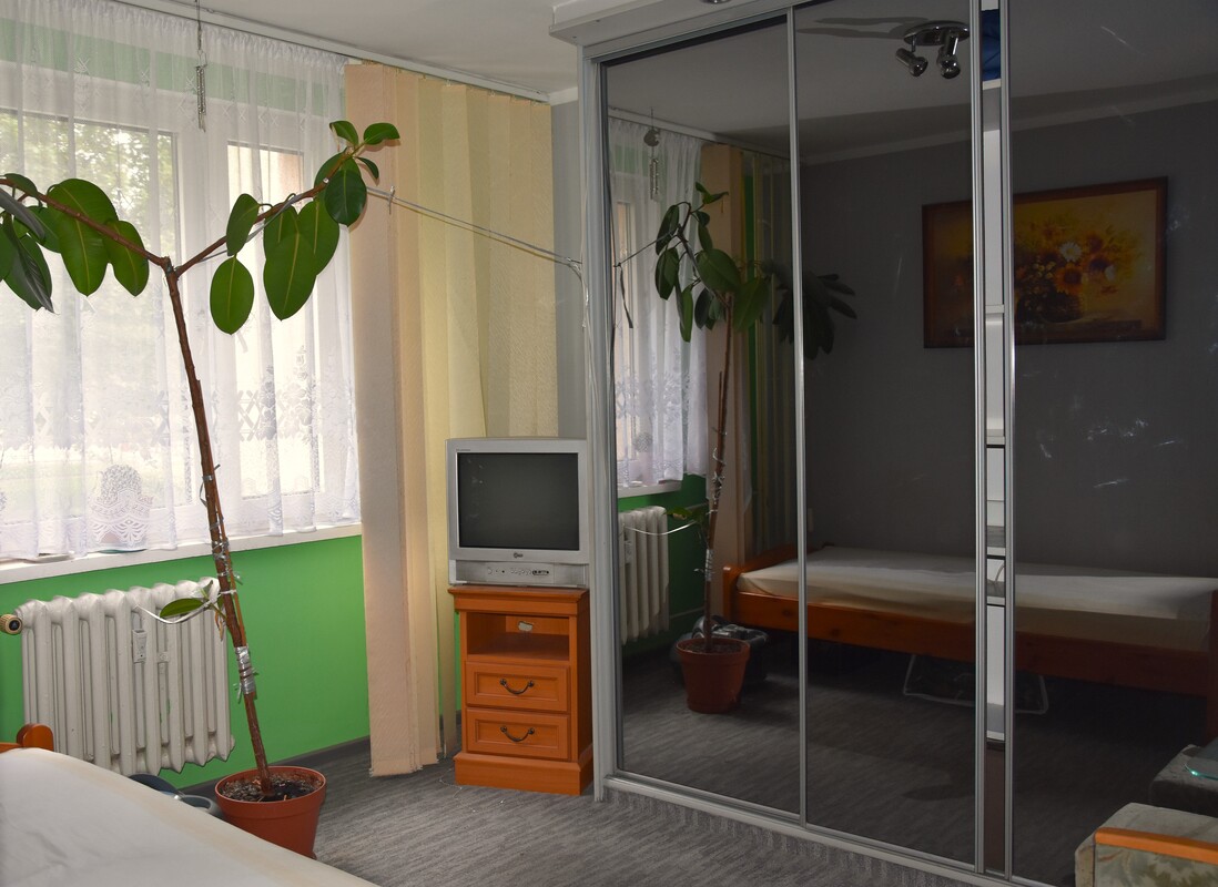 Elbląg ATUT NIERUCHOMOŚCI POLECA:Dwupokojowe mieszkanie w bloku na parterze, idealne dla osób starszych, młodej