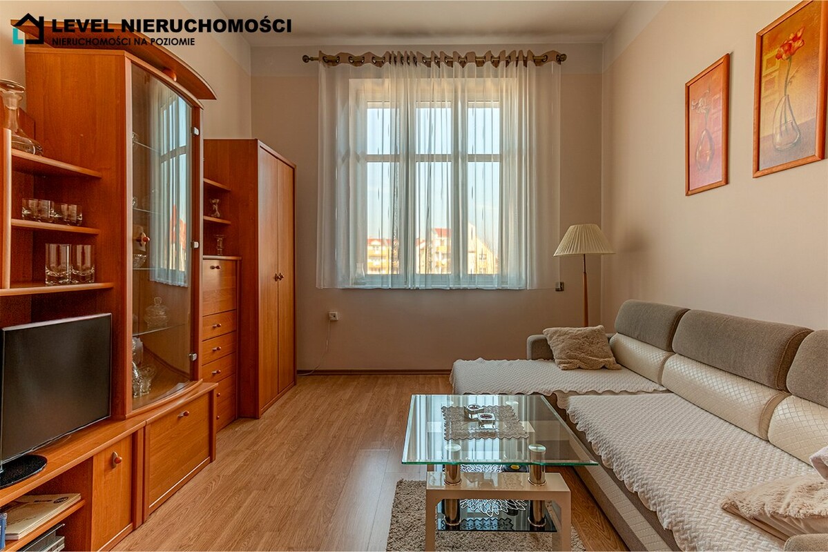 Elbląg LEVEL NIERUCHOMOŚCI Przestrzenne mieszkanie w kamienicy, aleja Grunwaldzka, Elbląg NIERUCHOMOŚCI NA