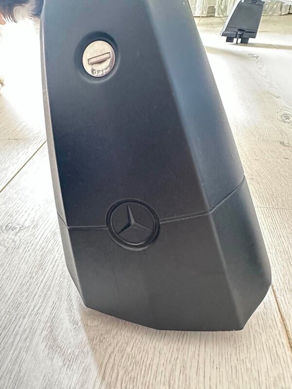 Elbląg Sprzedam orginalne relingi dachowe /belki bagaznika/ od Mercedesa CLA.