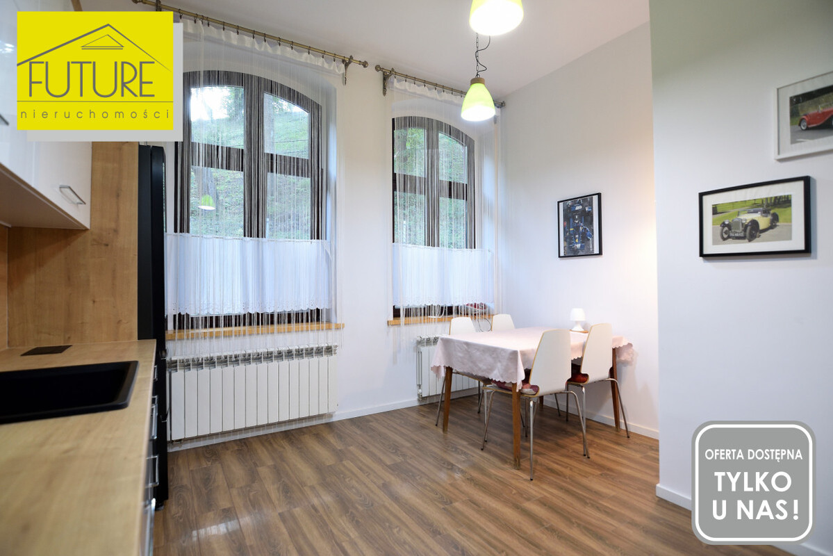 Elbląg FUTURE NIERUCHOMOŚCISprzedam mieszkanie - Frombork, Elbląska. PRZESTRONNE I KOMFORTOWE MIESZKANIE WE