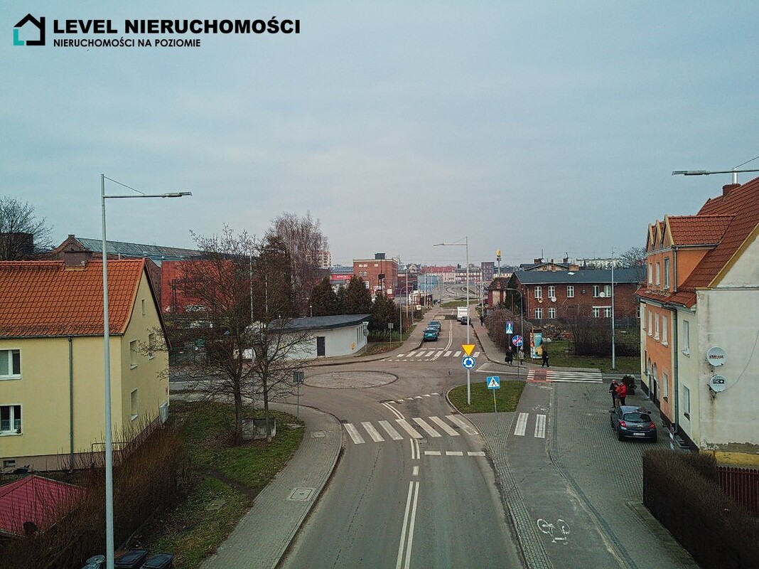 Elbląg LEVEL NIERUCHOMOŚCI Bezczynszowy lokal wolnostojącyul. Fredry 105 m2 NIERUCHOMOŚCI NA POZIOMIE