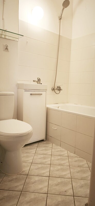 Elbląg Wynajmę mieszkanie 2-pokojowe 43 M2 z balkonem ul. Bażyńskiego