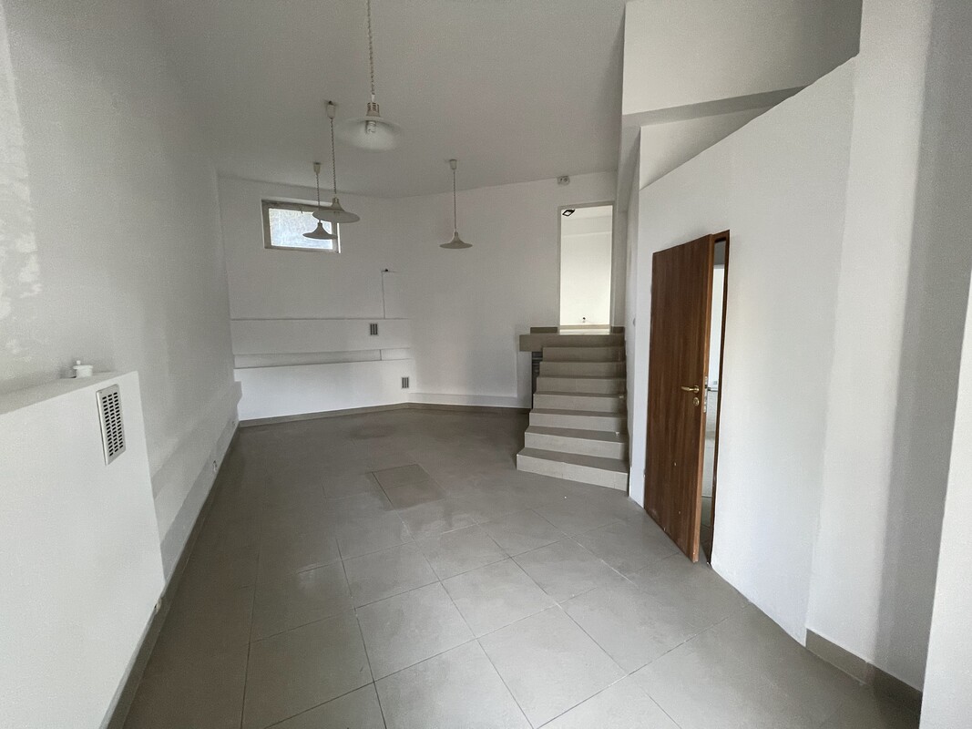 Elbląg Lokal usługowo-handlowy Robotnicza 124