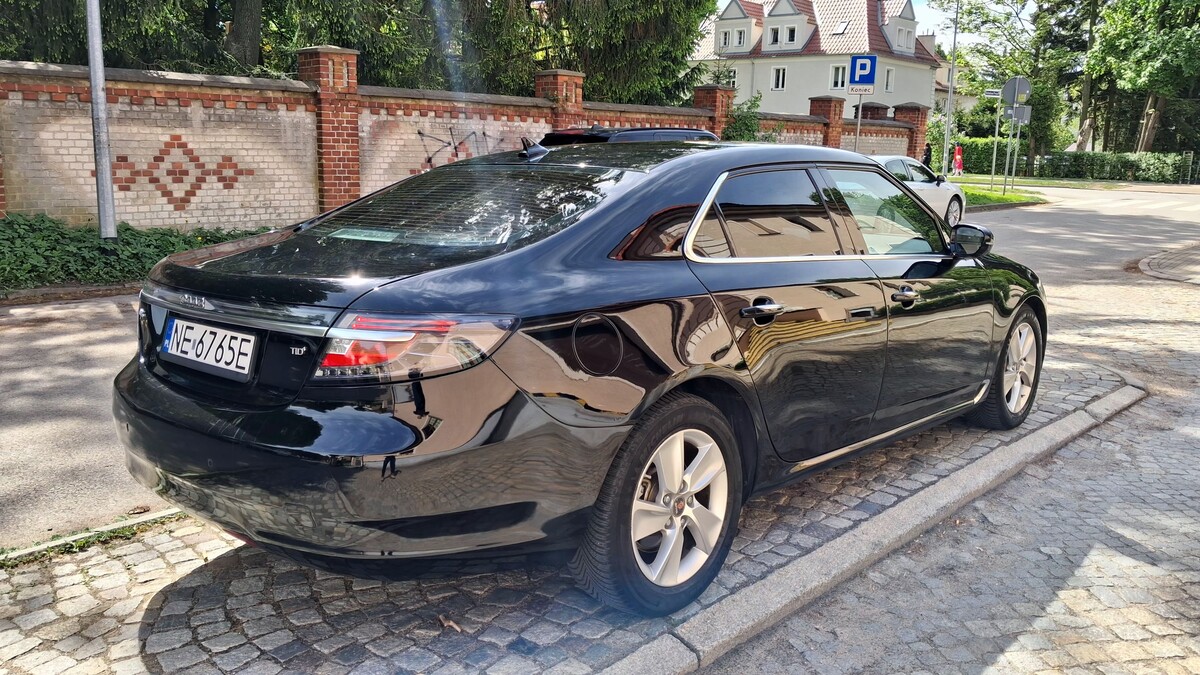 Elbląg SAAB 95 ng 2010r. 2.0 tid 160KM zadbany, idealny, garażowany,
, czarny metalic, jasna skóra, alu 17, led,