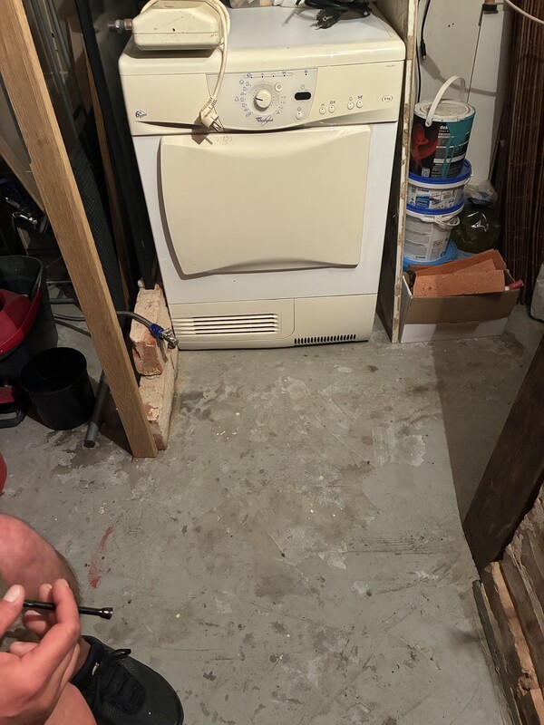Elbląg Sprzedam suszarkę do prania elektryczną w pełni sprawna
Ładny stoliki do renowacji
Krzesła ręcznie robione