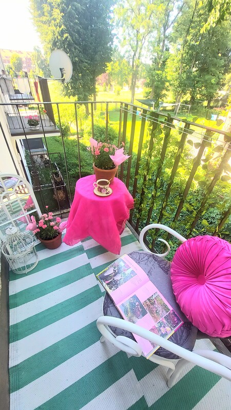 Elbląg SPRZEDAM. PRYWATNIE
1 piętro
Balkon
Duza piwnica
Miejsce postojowe
Media miejskie