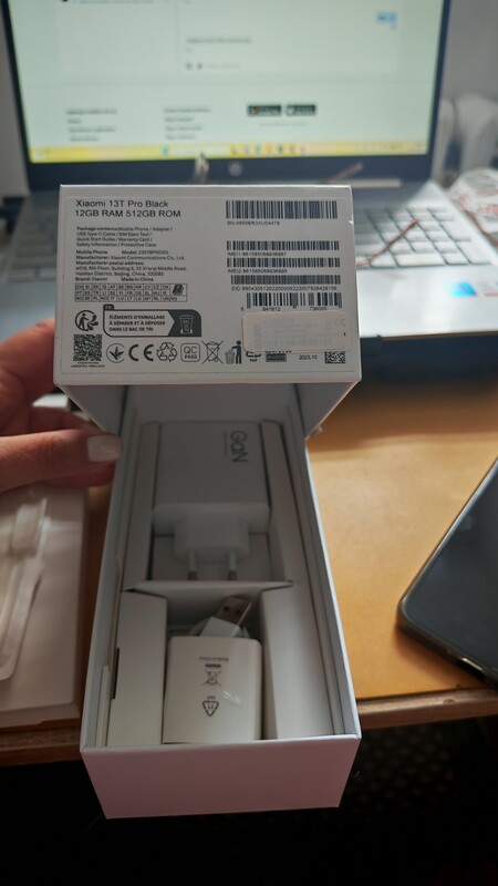 Elbląg IPHONE 15 cena 1400 zł Wbudowana pamięć: 128GB Pamięć RAM: 6 GB Kolor: Czarny Opcje SIM: Dual SIM, eSIM