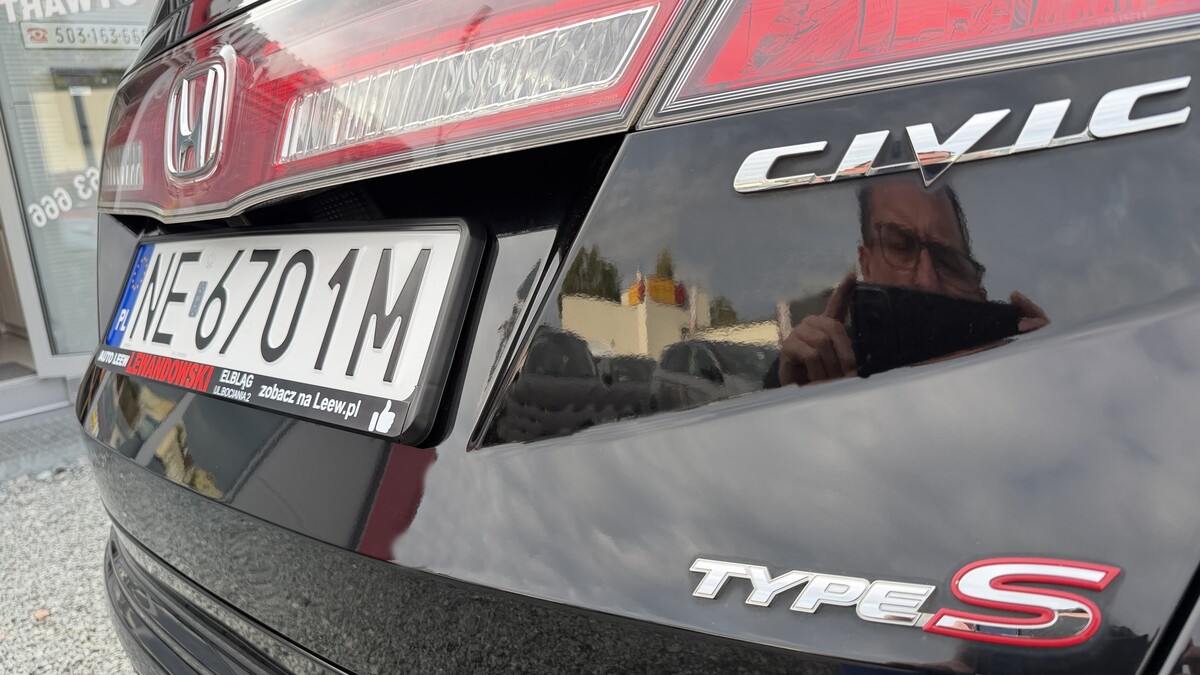 Elbląg Auto Leew LEWANDOWSKI Kupujemy i Sprzedajemy tylko dobre auta Za auta z Polskiego Salonu Płacimy Najwięcej HONDA
