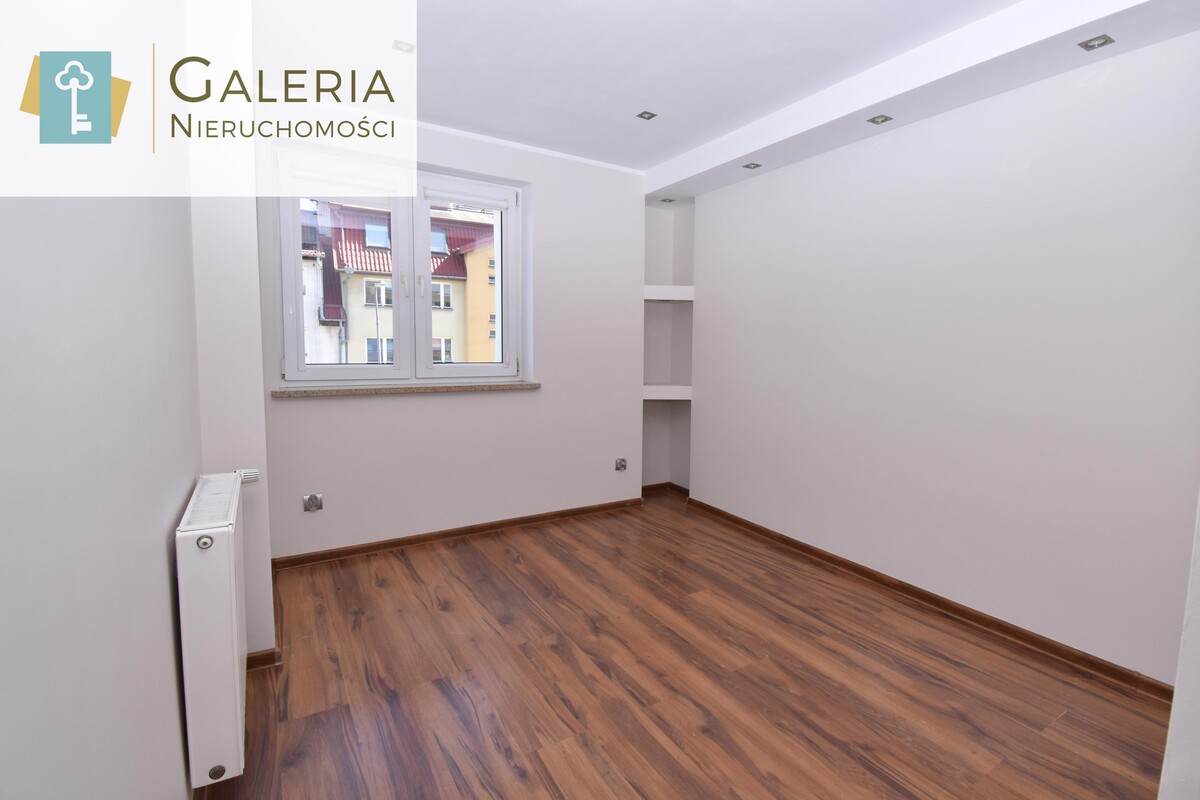 Elbląg GALERIA NIERUCHOMOŚCIZ pasji i miłości do nieruchomościNa wynajem: 2 Pokojowe mieszkanie w dobrej