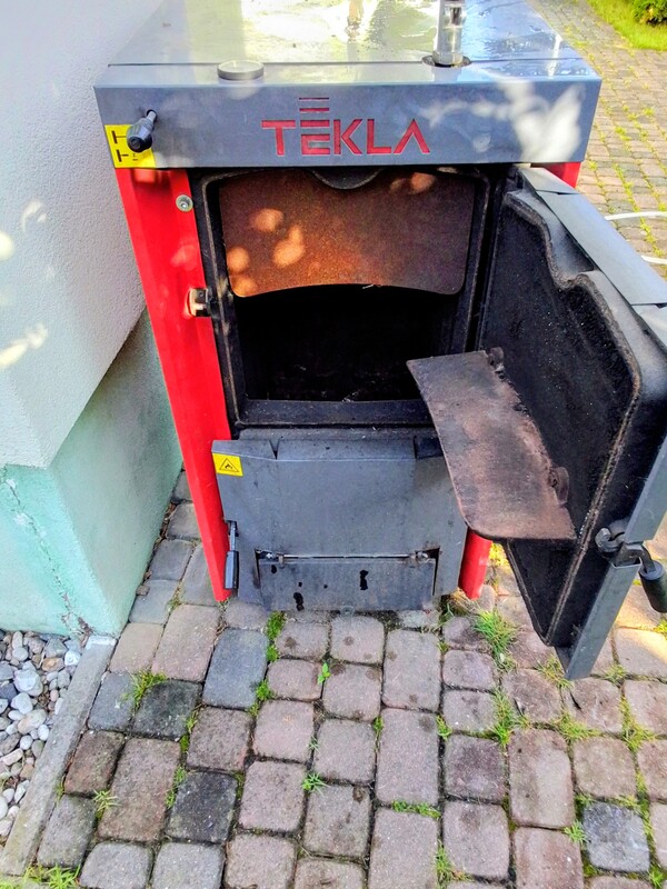 Elbląg Sprzedam kocioł co na paliwo stałe TYTAN 4 firmy Tekla -zakres regulacji mocy 8,4÷28kw. Ruszta i