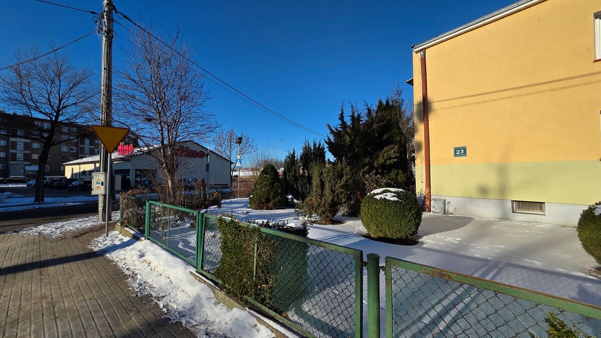 Elbląg BIURO NIERUCHOMOŚCISZULC& SZULCNA SPRZEDAŻMieszkanie z garażem - Braniewo ul. Armii